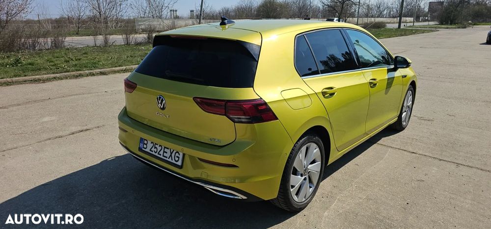 Volkswagen Golf 1.5 eTSI ACT DSG MHEV Style - 4