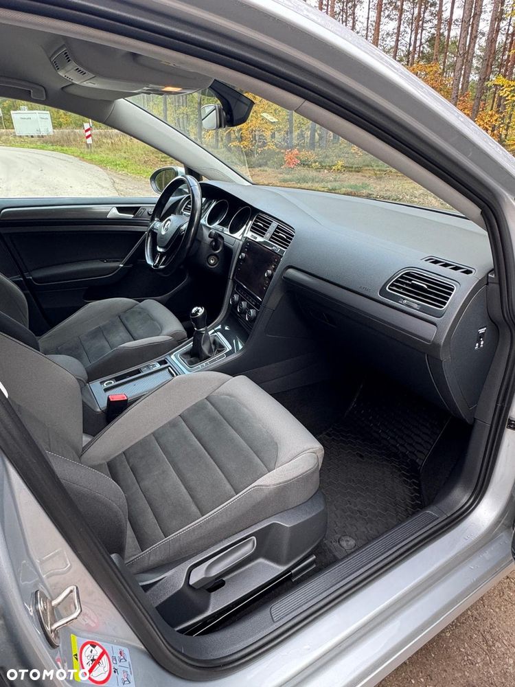Volkswagen Golf VII 1.5 TSI BMT Evo Comfortline - 6