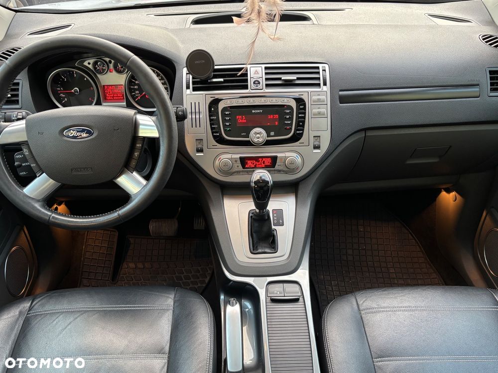 Ford Kuga 2.0 TDCi 4WD Titanium - 13