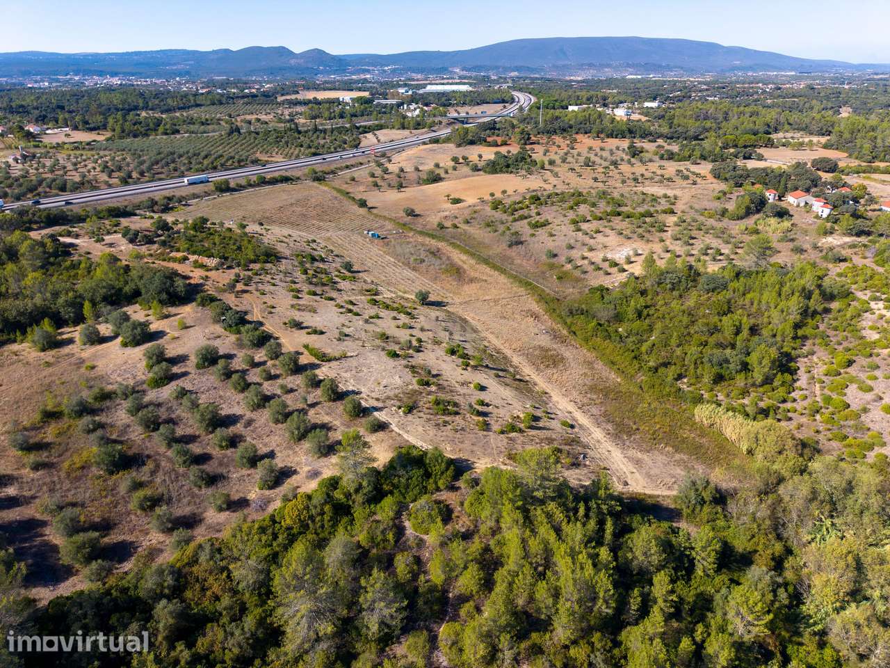 Terreno agrícola com 4,5 hectares, rega e certificação biológica - Grande imagem: 4/13