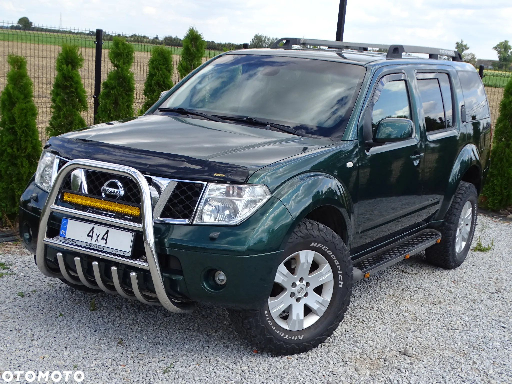 Nissan Pathfinder 2.5 DCi Elegance + - 19