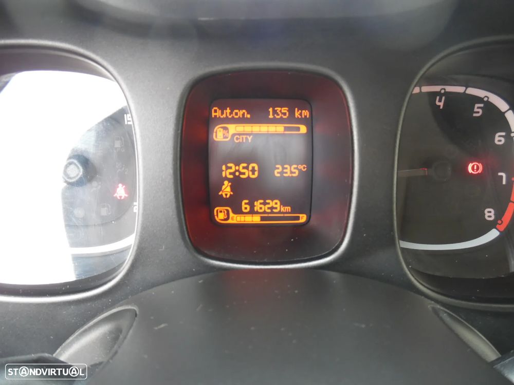 Fiat Panda 1.0 Hybrid City Life - 8