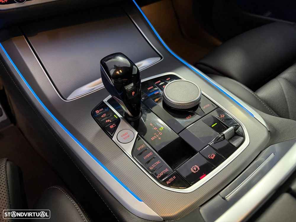 BMW X5 45 e xDrive Pack M - 15