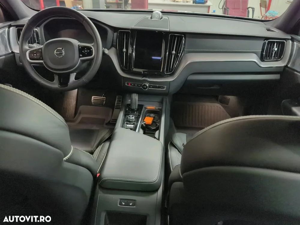 Volvo XC 60 Recharge T8 Twin Engine eAWD Polestar Engineered - 3