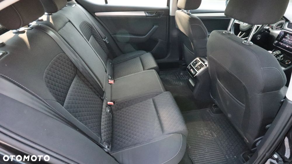 Skoda Superb 1.5 TSI ACT Style - 31