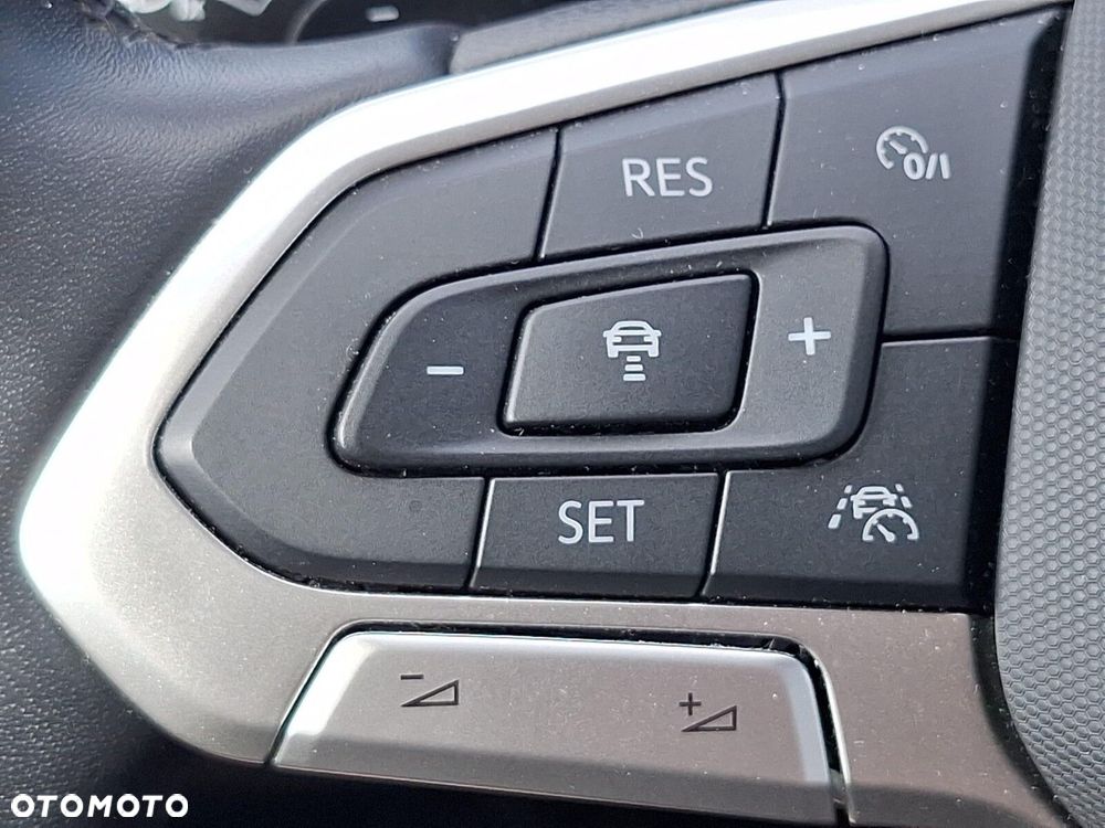 Volkswagen T-Roc 1.5 TSI Style DSG - 18
