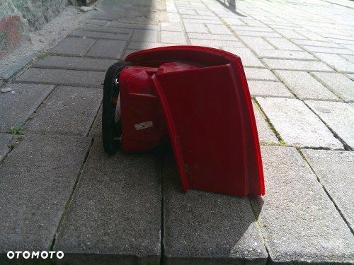 SEAT ALTEA XL PRAWA TYLNA LAMPA ORYGINAŁ EUROPA - 4