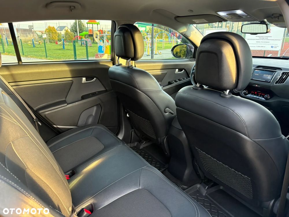 Kia Sportage 2.0 CRDI XL - 11
