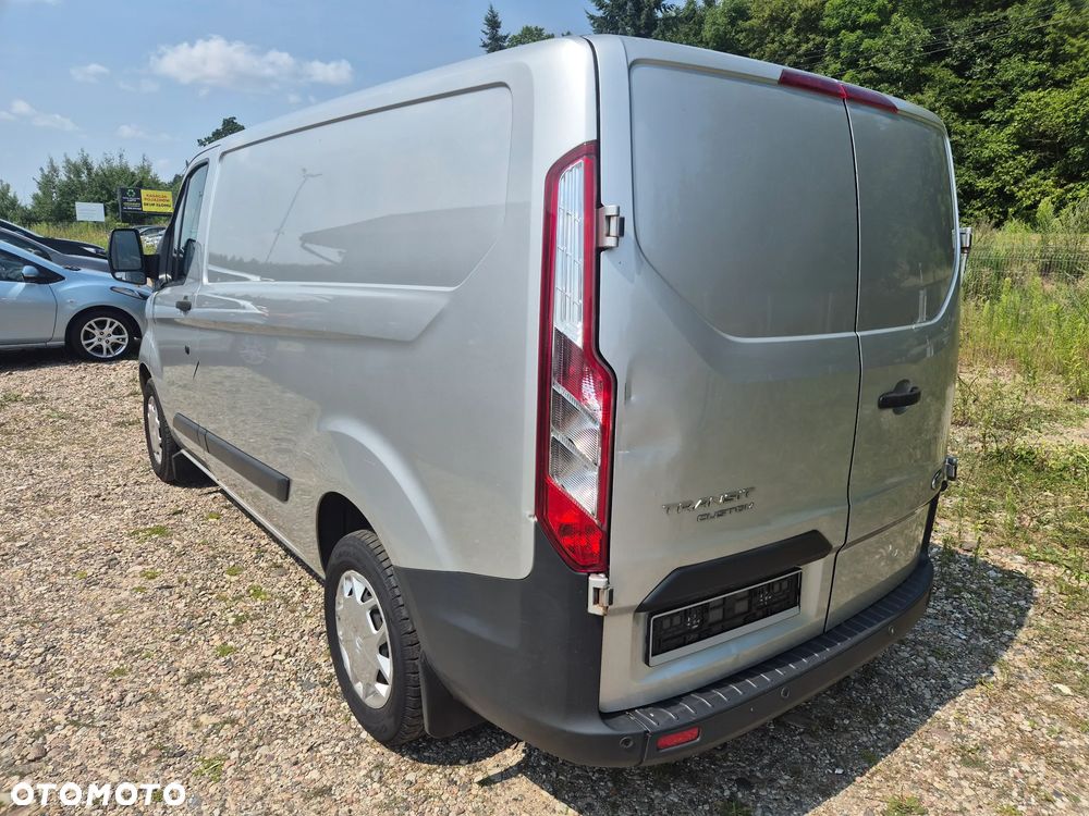 Ford Transit Custom - 4
