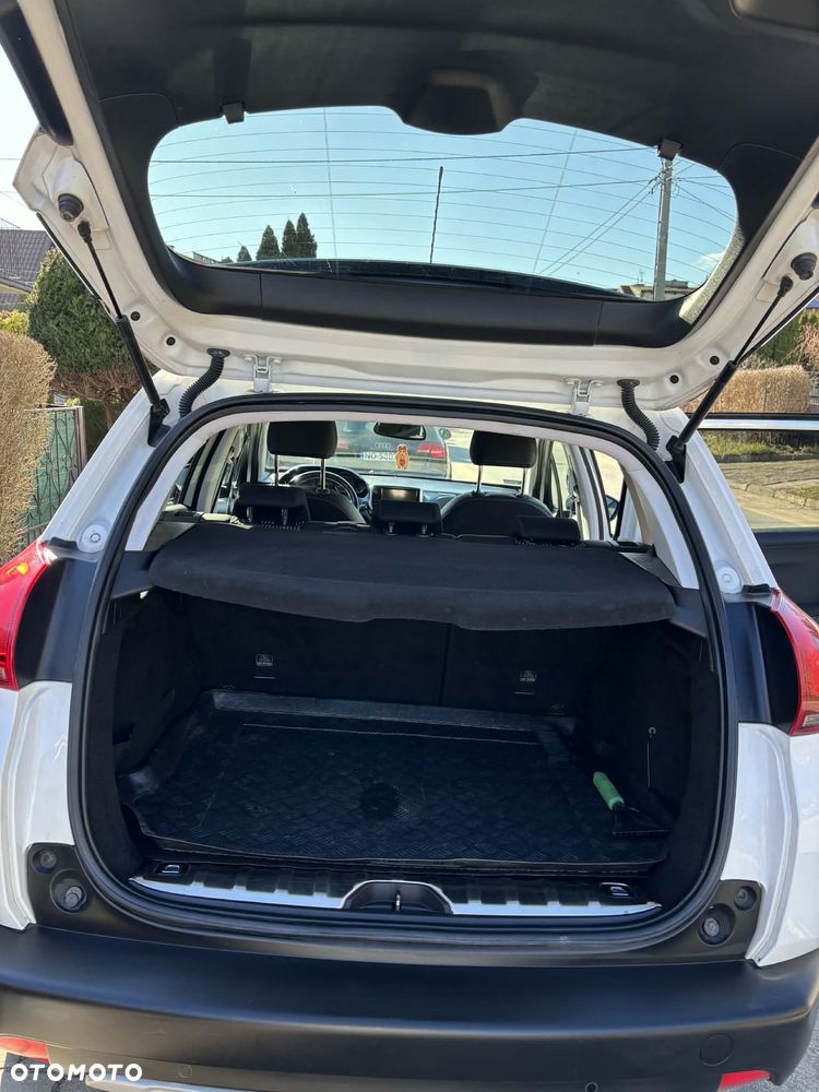 Peugeot 2008 BlueHDi 100 STOP & START Active - 6