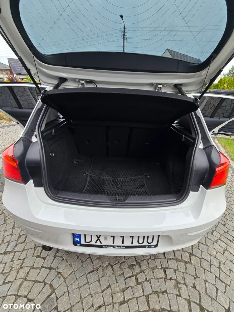 BMW Seria 1 118i - 12