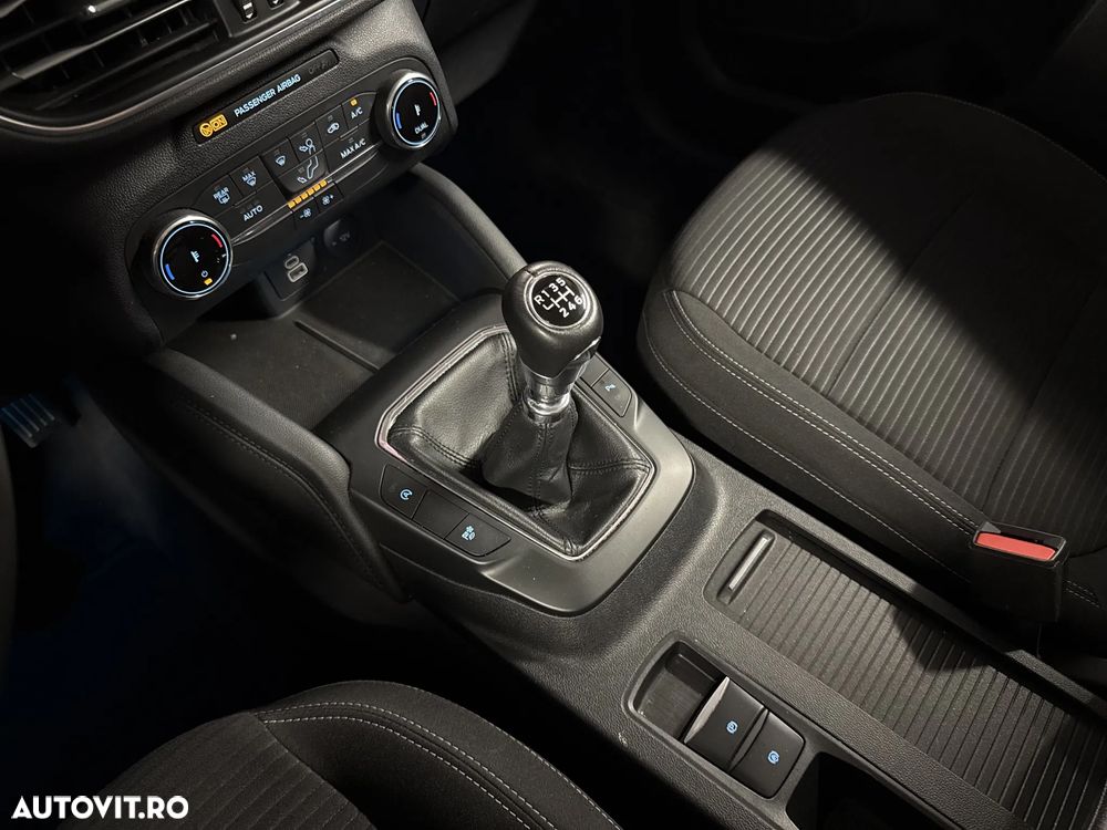 Ford Kuga 1.5 EcoBoost FWD Titanium - 22