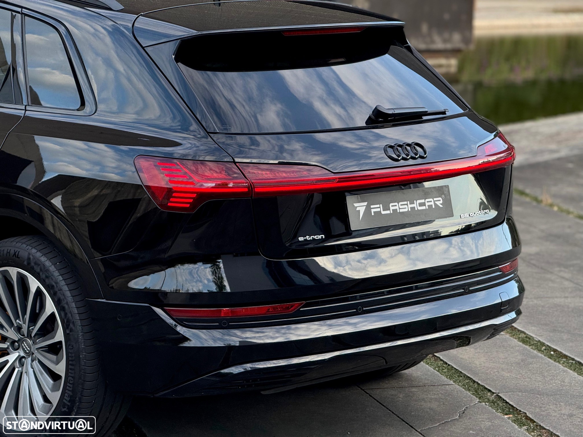 Audi e-tron 55 quattro S line - 43
