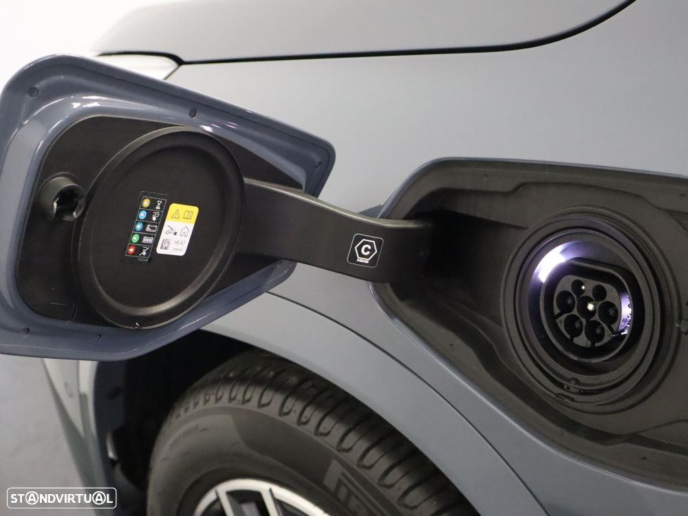 BMW X1 xDrive25e Pack Desportivo M - 8