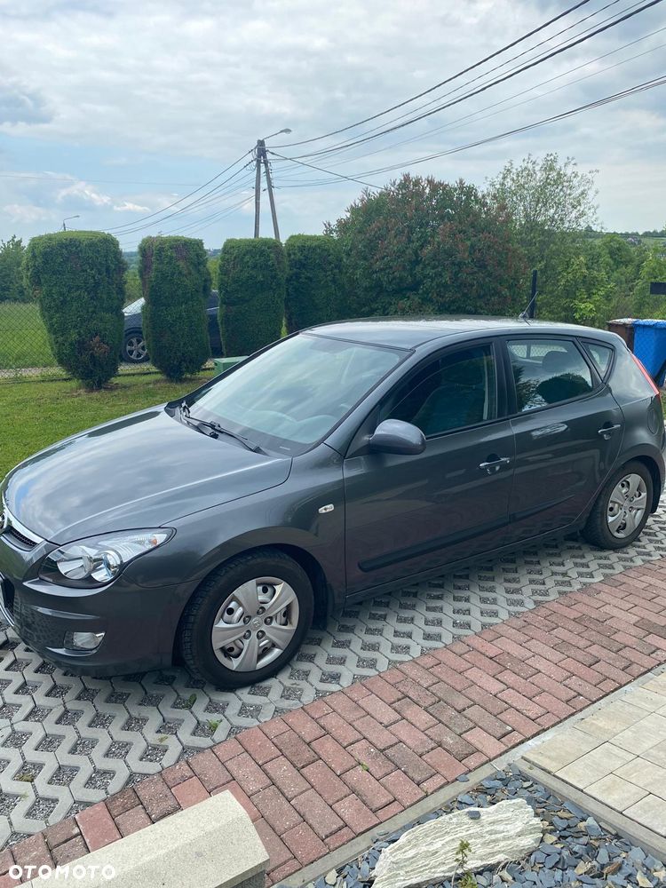 Hyundai i30 1.6 CRDi Classic - 1