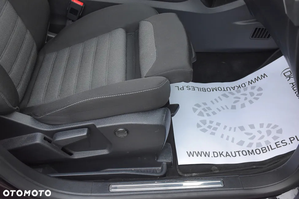 Ford S-Max 2.0 EcoBlue Titanium - 28