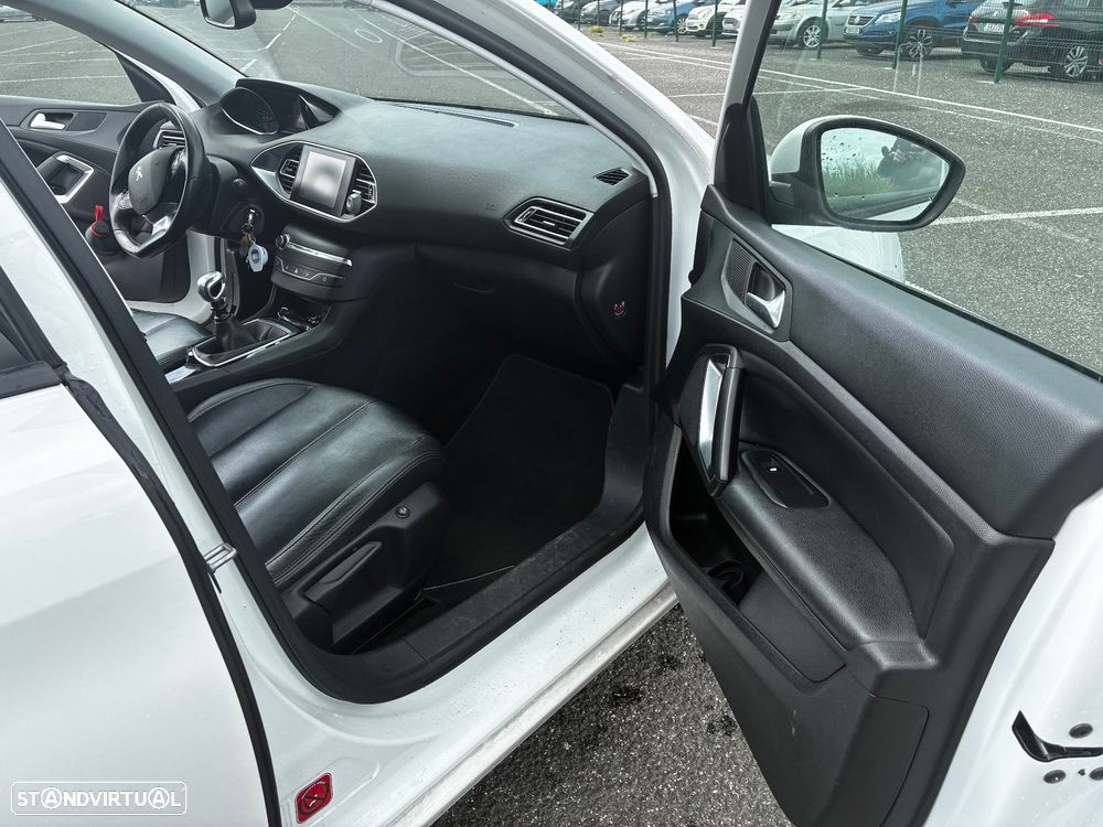 Peugeot 308 SW 1.6 BlueHDi Active - 10