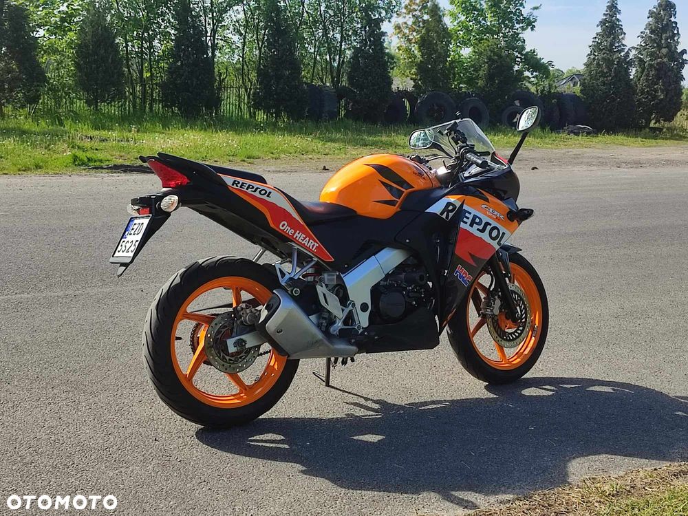 Honda CBR - 1