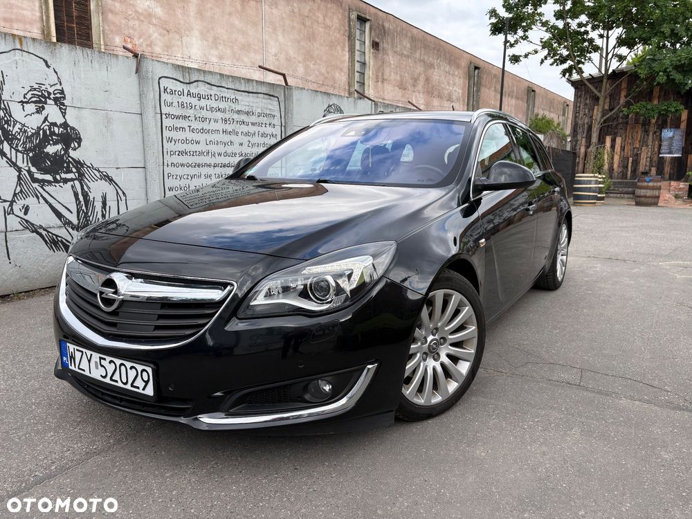 Opel Insignia - 1