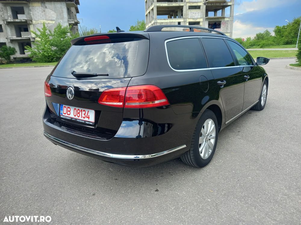 Volkswagen Passat 2.0 TDI DSG BlueMotion Technology Comfortline - 3