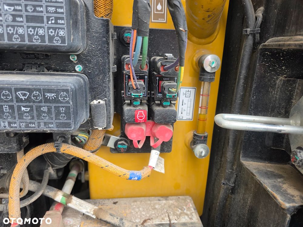 Caterpillar CAT 302.7 CR mini koparka szybkozłącze 3 łyżki piękna serwisowana 1 wł JCB sprowadzona w oryginale - 30