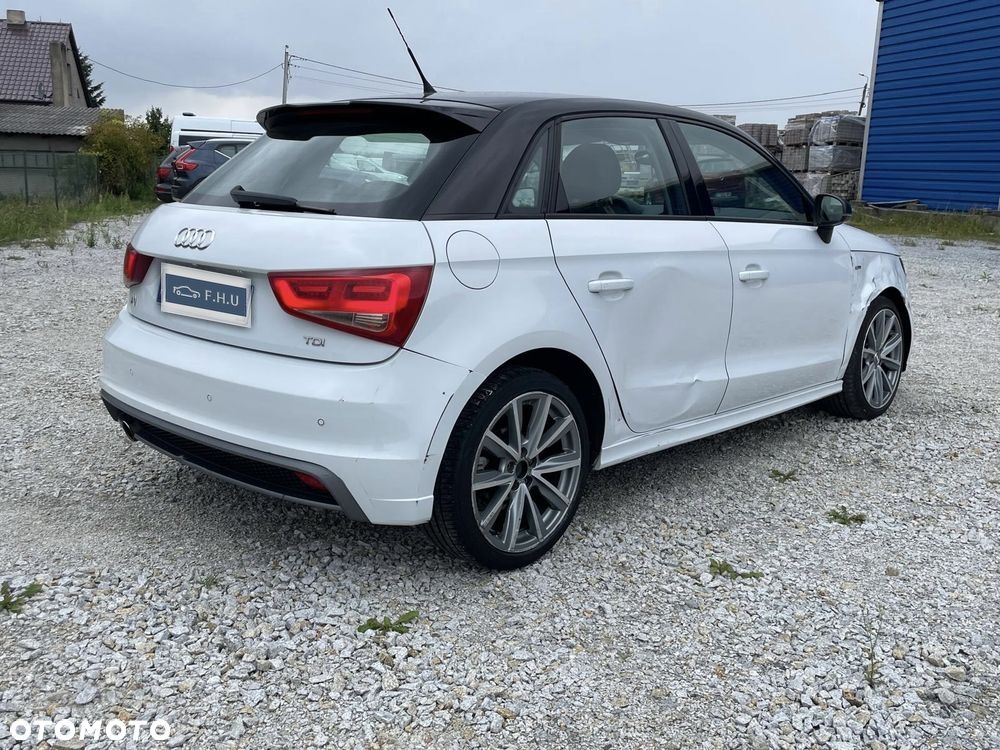 Audi A1 Sportback 1.6 TDI S line edition - 5