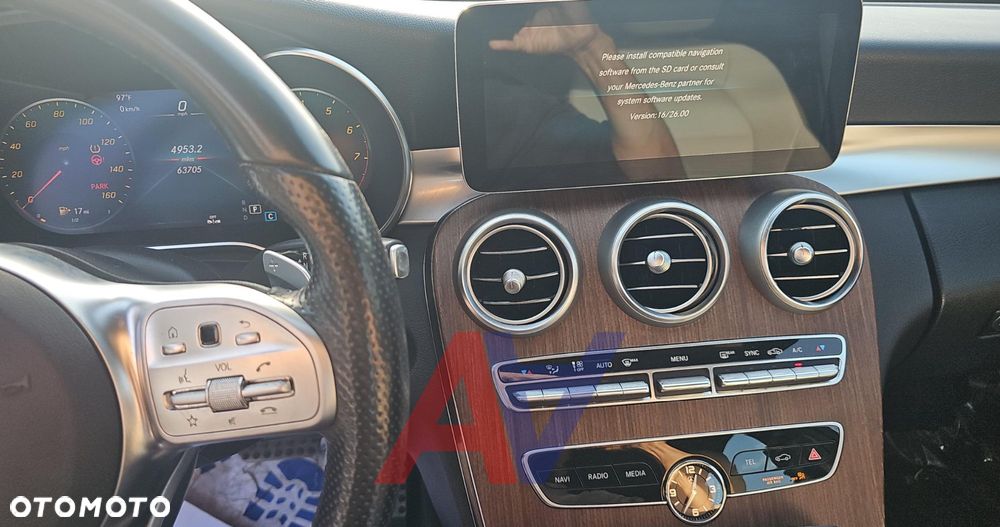Mercedes-Benz Klasa C 300 4MATIC 9G-TRONIC - 14