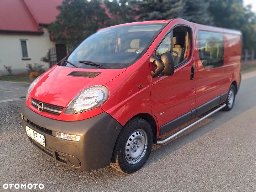 Opel Vivaro - 1