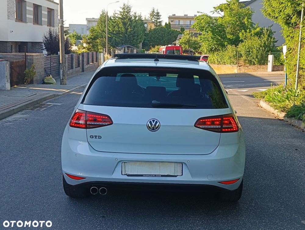 Volkswagen Golf GTD 2.0 TDI SCR DSG - 31