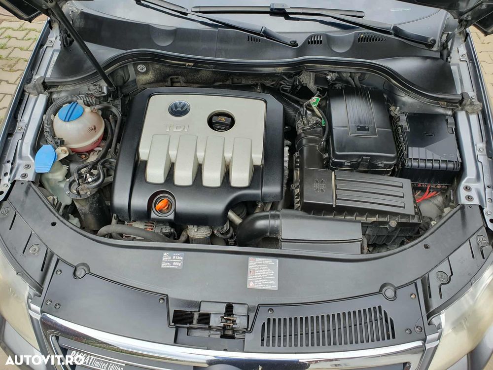 Volkswagen Passat 2.0 TDI Highline DPF DSG - 11