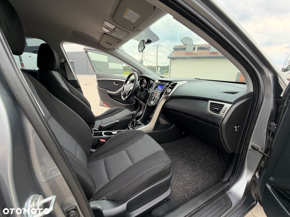 Hyundai i30 1.4 Blue Comfort - 10