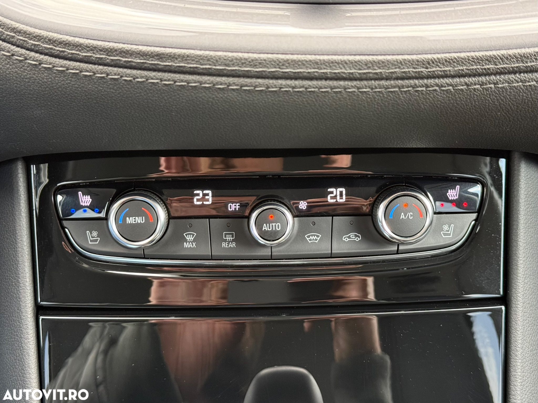 Opel Grandland X 1.5 START/STOP Aut. Innovation - 17