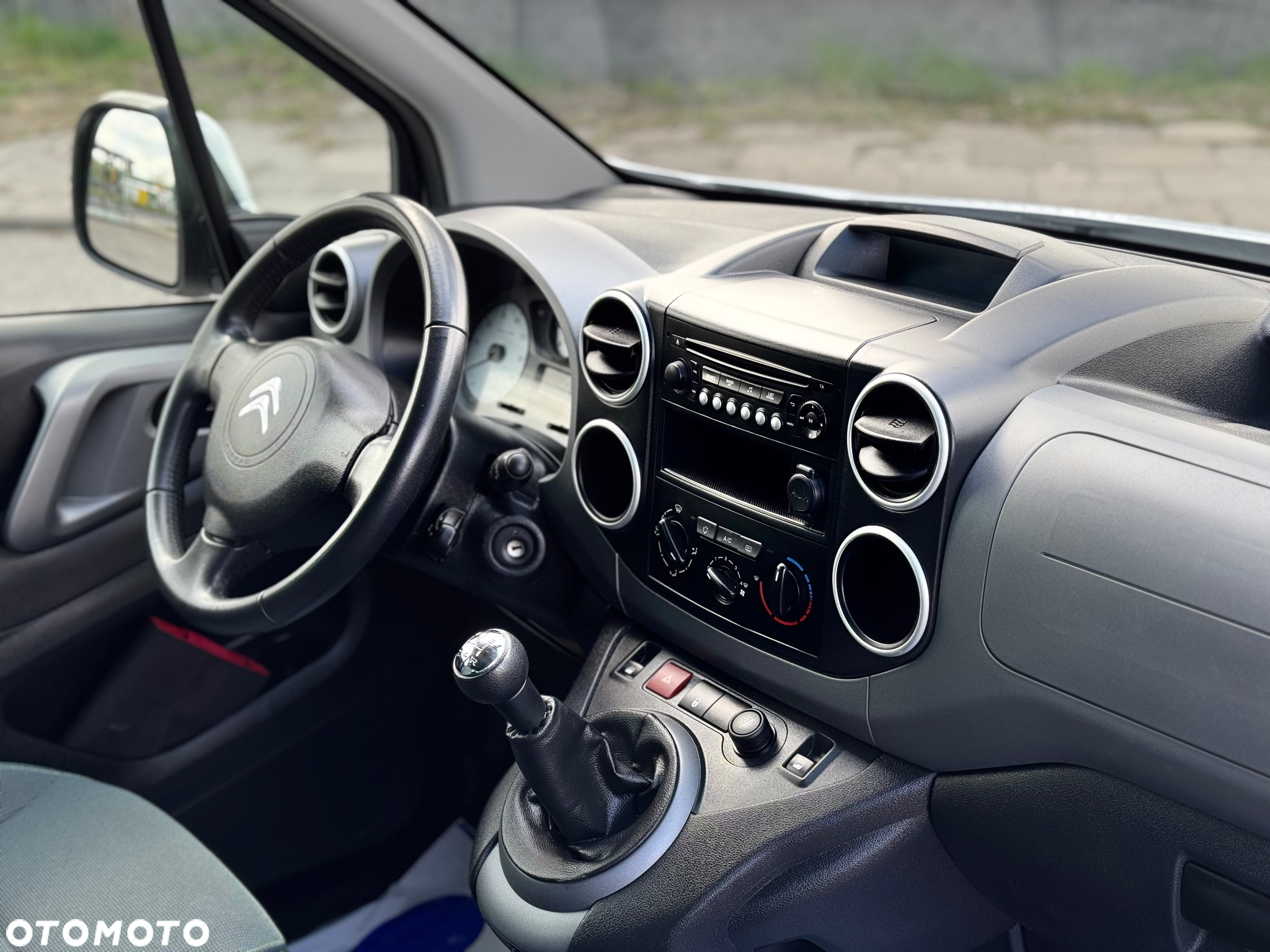 Citroën Berlingo - 32