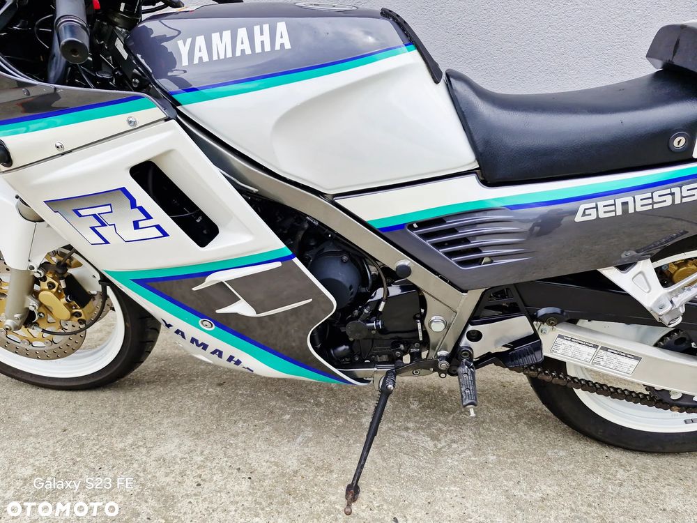 Yamaha FZ - 14