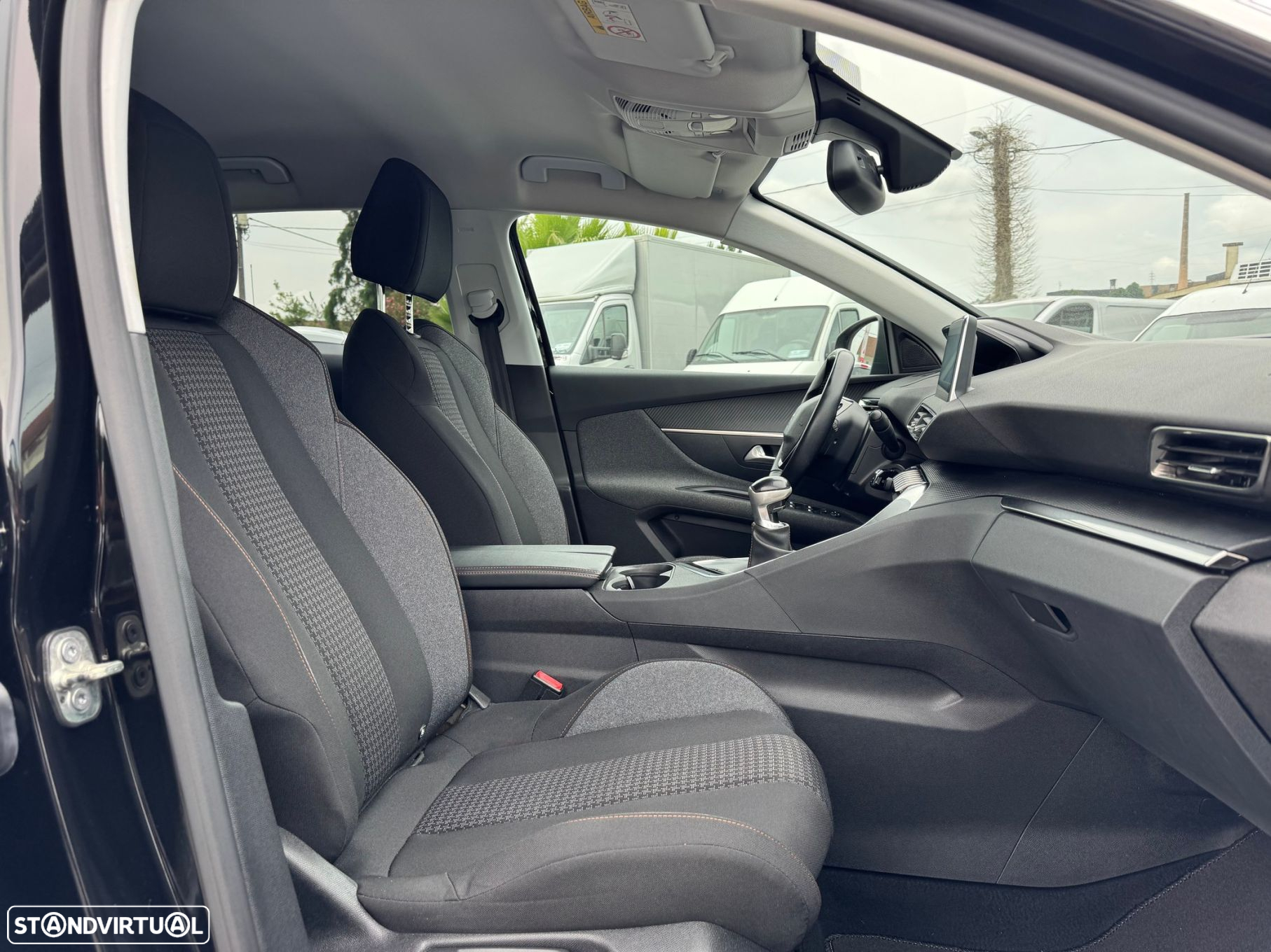 Peugeot 3008 1.5 BlueHDi Style - 21