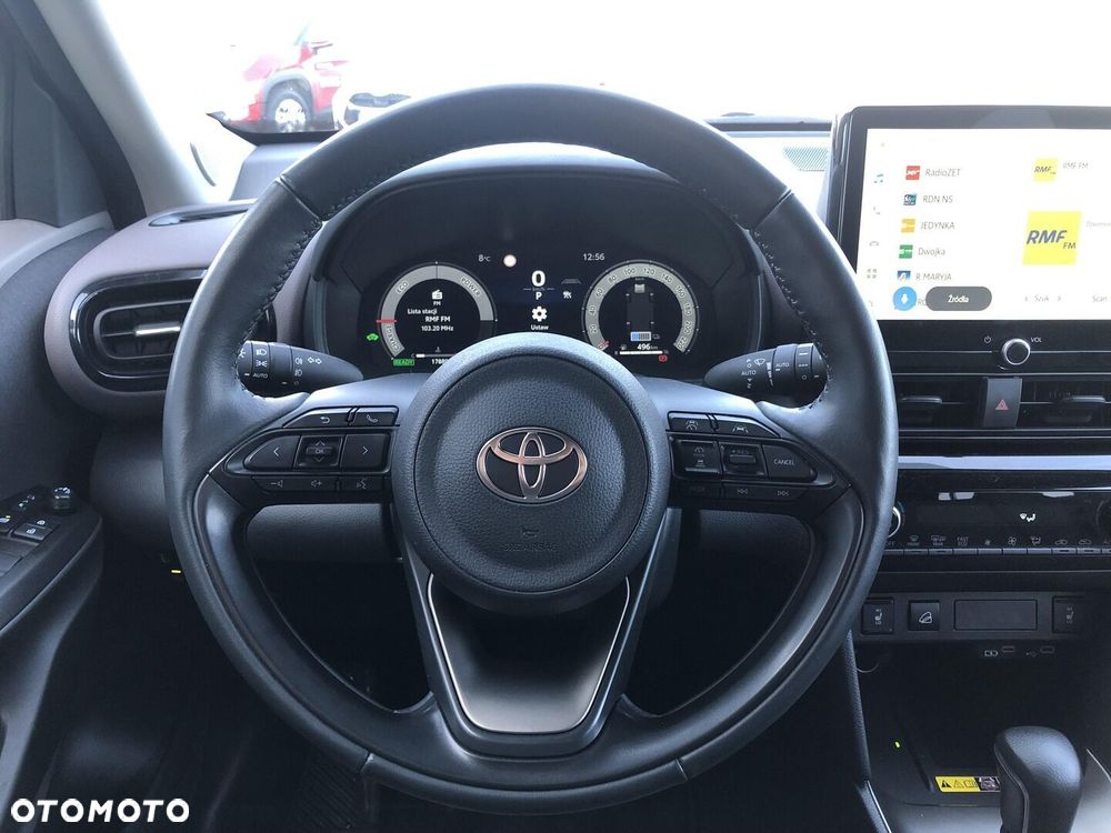 Toyota Yaris Cross - 13