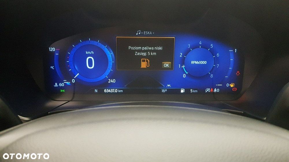 Ford Kuga - 22