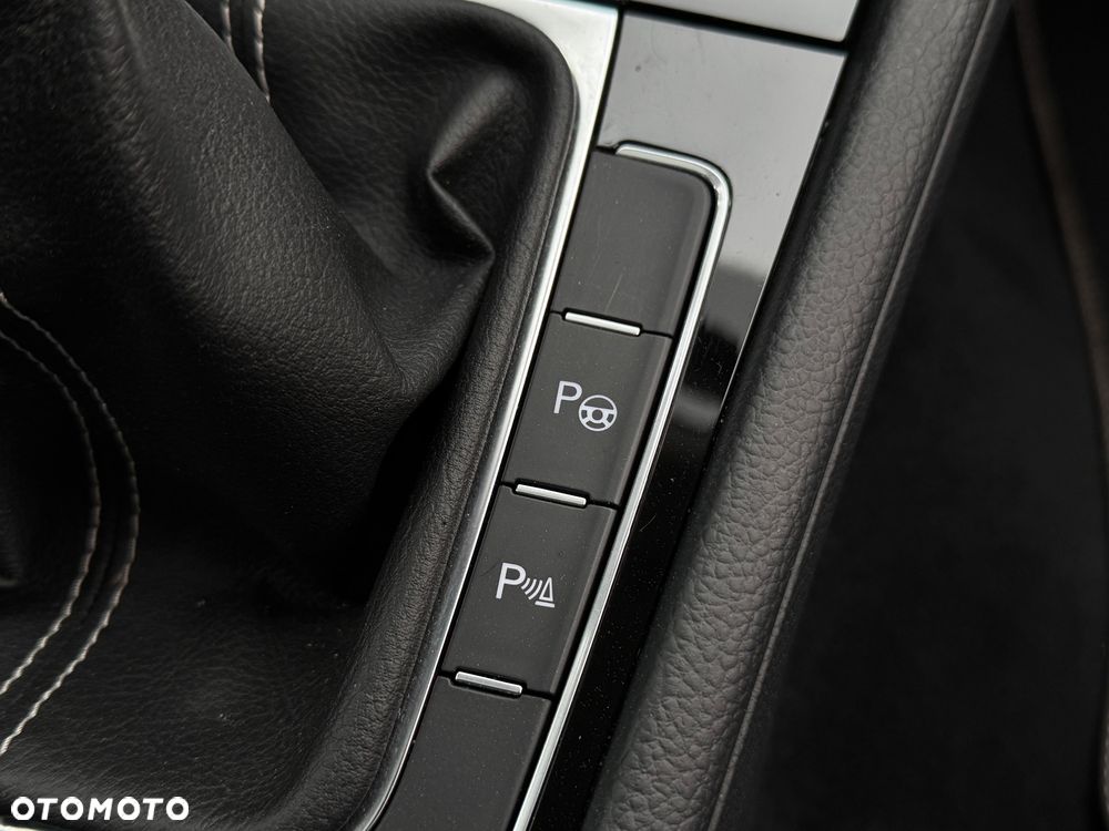 Volkswagen Golf 1.2 TSI BlueMotion Technology Cup - 11