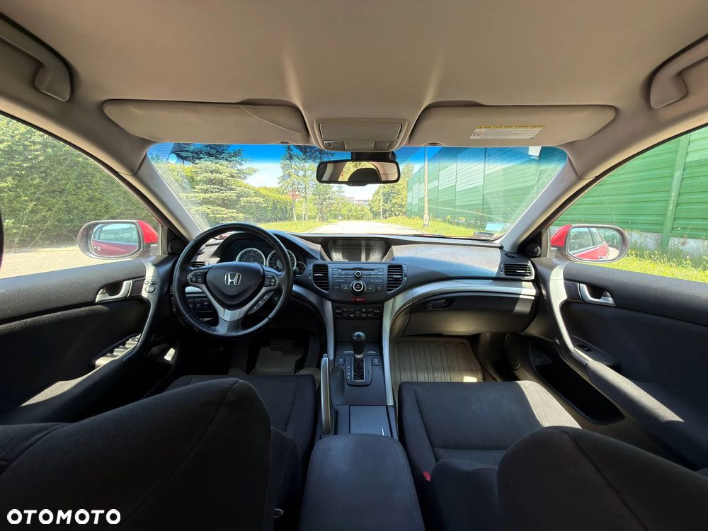 Honda Accord 2.0 Elegance - 29