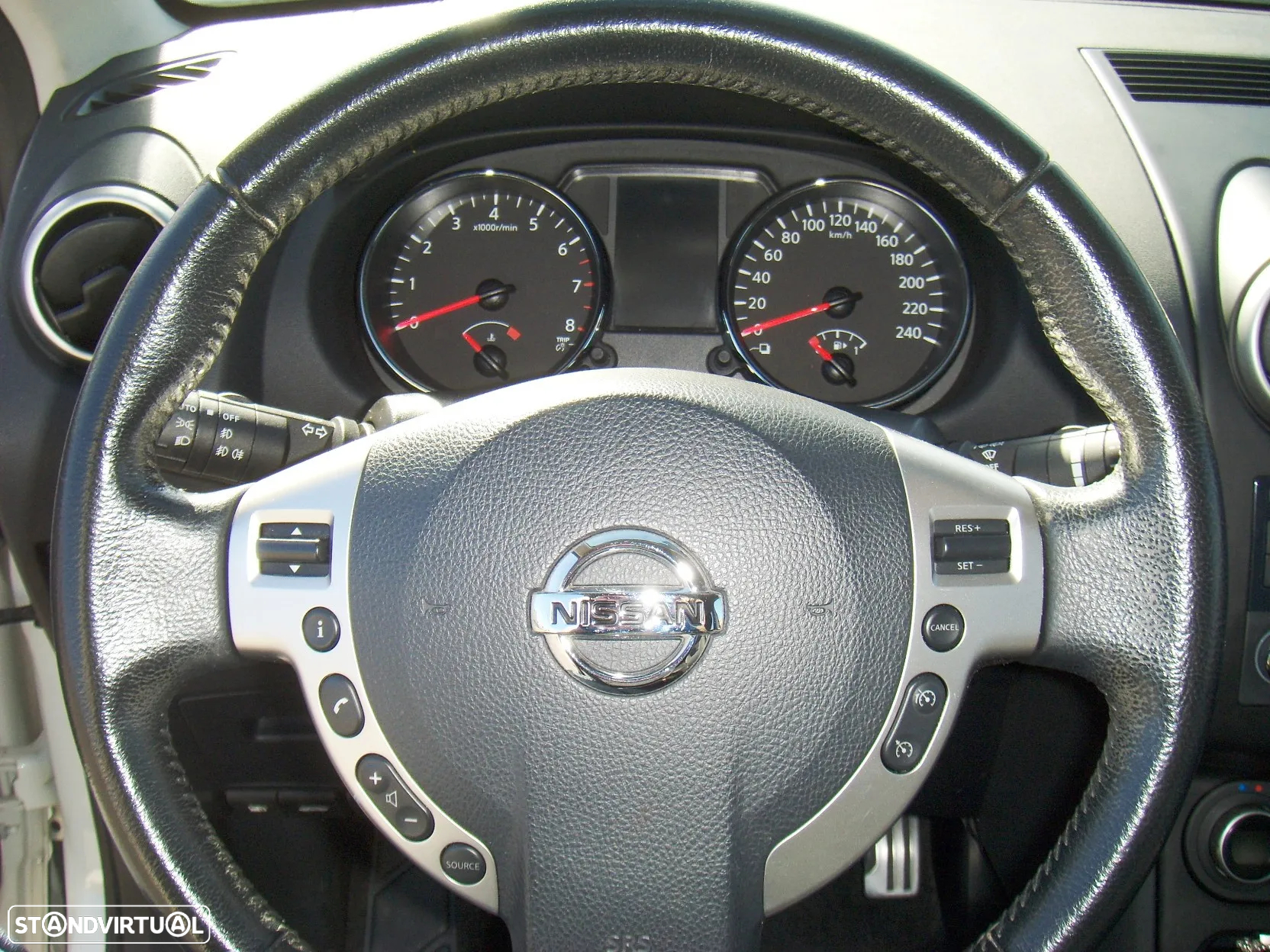 Nissan Qashqai 1.6 S&S Tekna Premium - 9