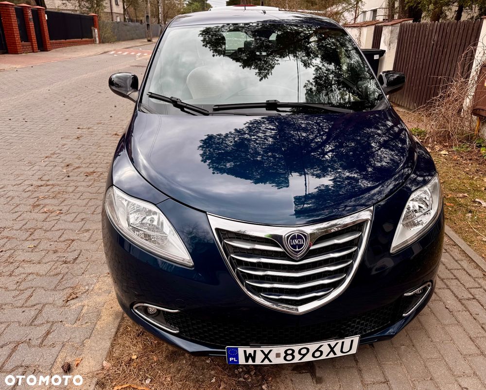 Lancia Ypsilon - 3