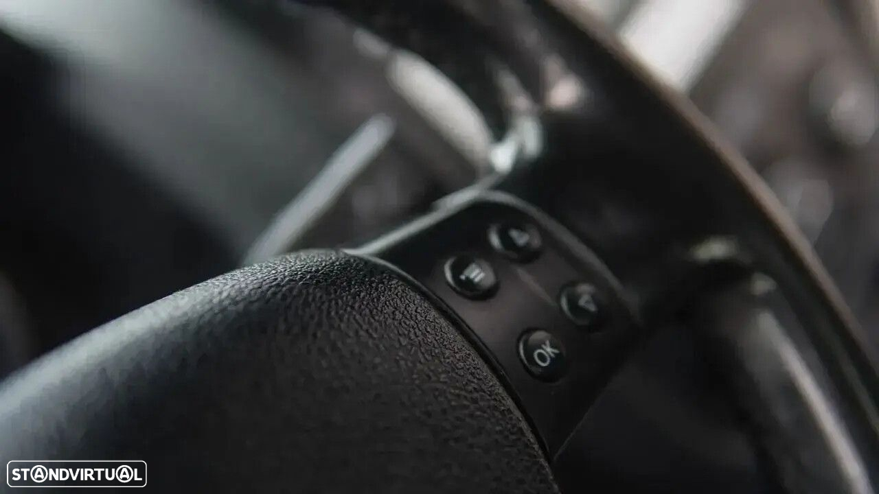 VW Jetta - 36
