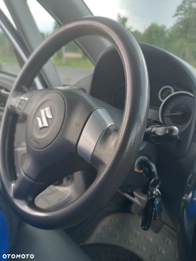 Suzuki SX4 - 15