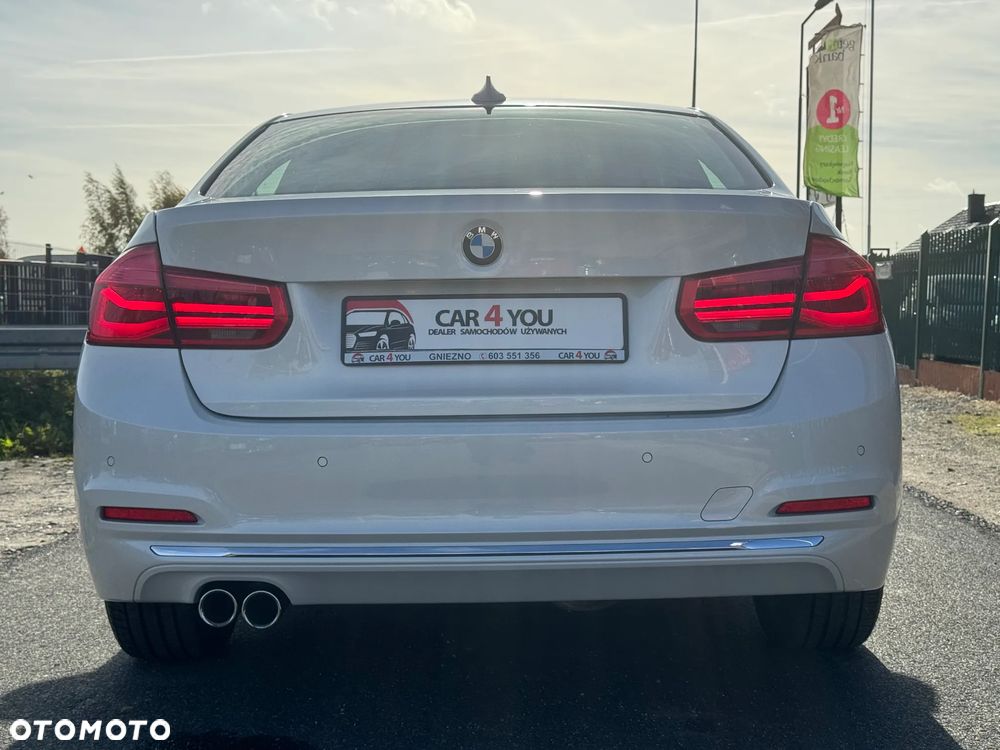 BMW Seria 3 320d Luxury Line - 8