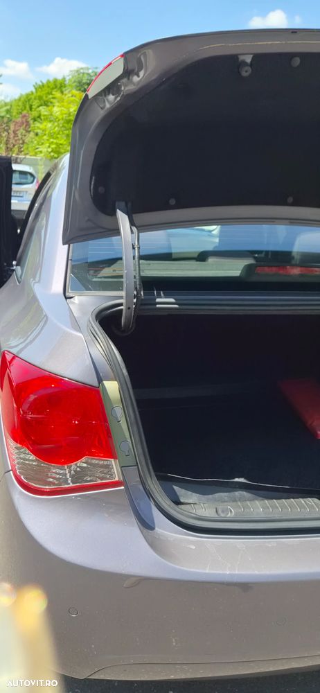 CHEVROLET Cruze 2011 — imagine 7