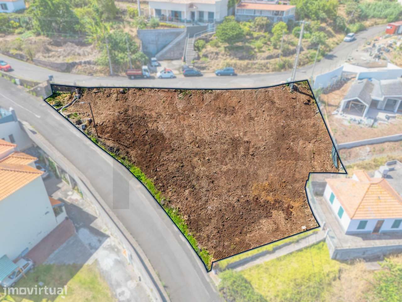Terreno com 977 m2 no Caniço – Sítio do Castelo - Grande imagem: 4/40