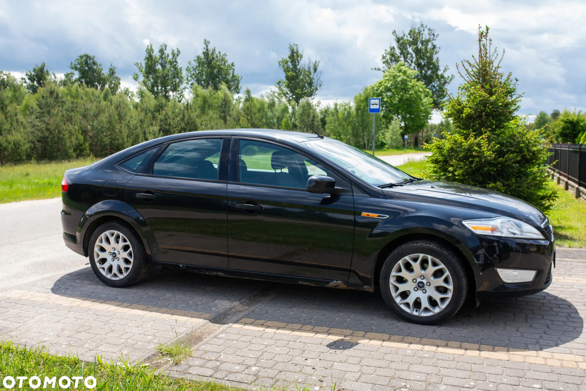 Ford Mondeo 1.8 TDCi Ambiente - 2