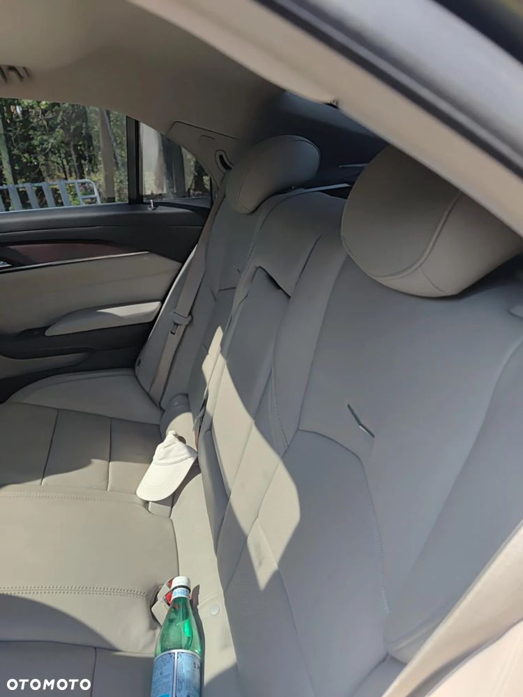 Cadillac CTS 2.0T AWD AT8 Luxury - 10