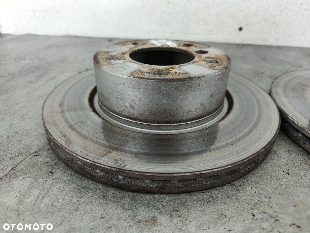 TARCZE HAMULCOWE PRZÓD BMW 3 E90  2.0 16V 318i - 3