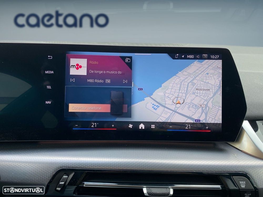 BMW 225xe Active Tourer e xDrive Pack Desportivo M - 8